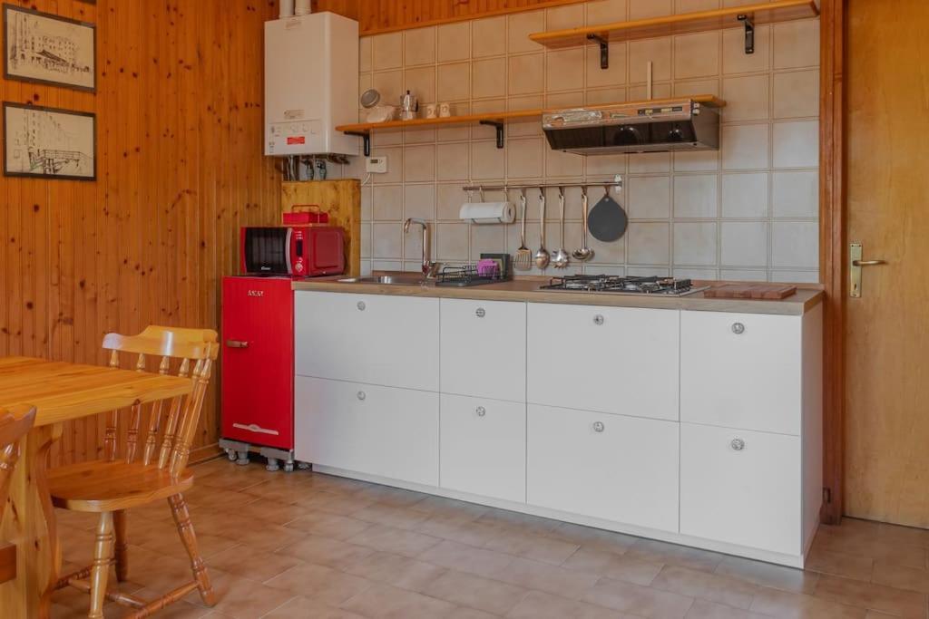 Appartamento Vista Lago 勒威诺 外观 照片